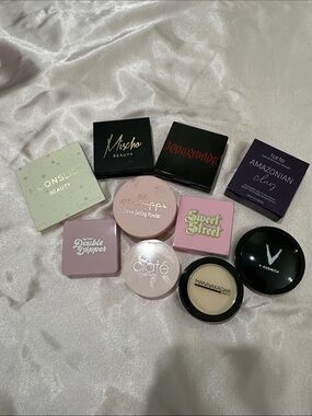 tarte Amazonian Clay Setting Powder & Assorted Compact Mix — Pink, Black, Cream